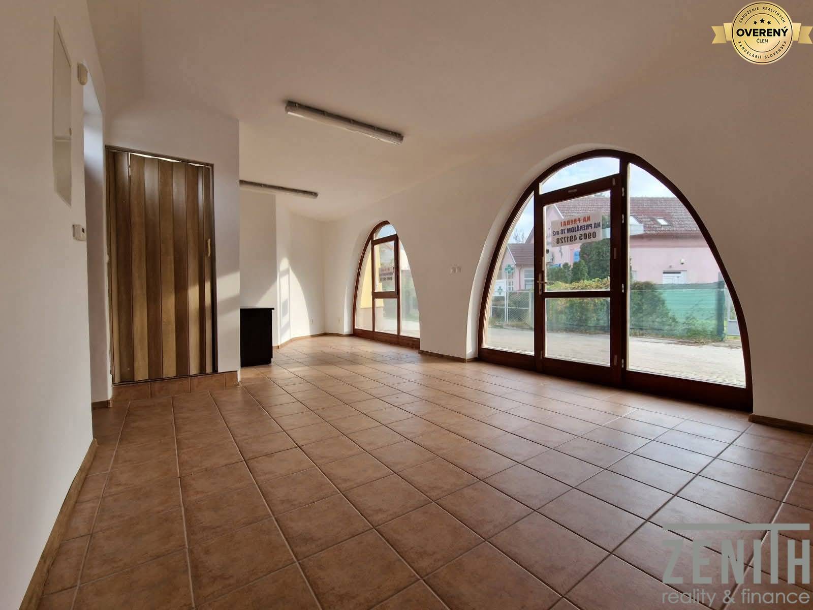 obchodný priestor.jpeg