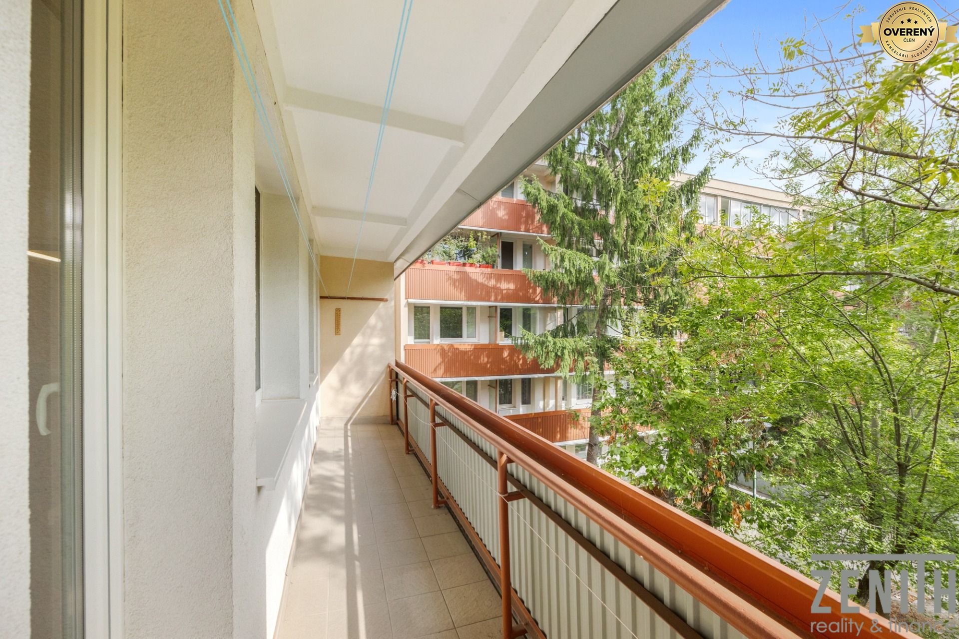 4-izbový bzt na predaj_Fadruszova_ loggia_01.jpg